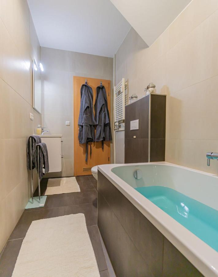 Altstadtapartment, 80 Qm,2 Schlafzimmer,Parkplatz,Netflix Котбус Екстер'єр фото